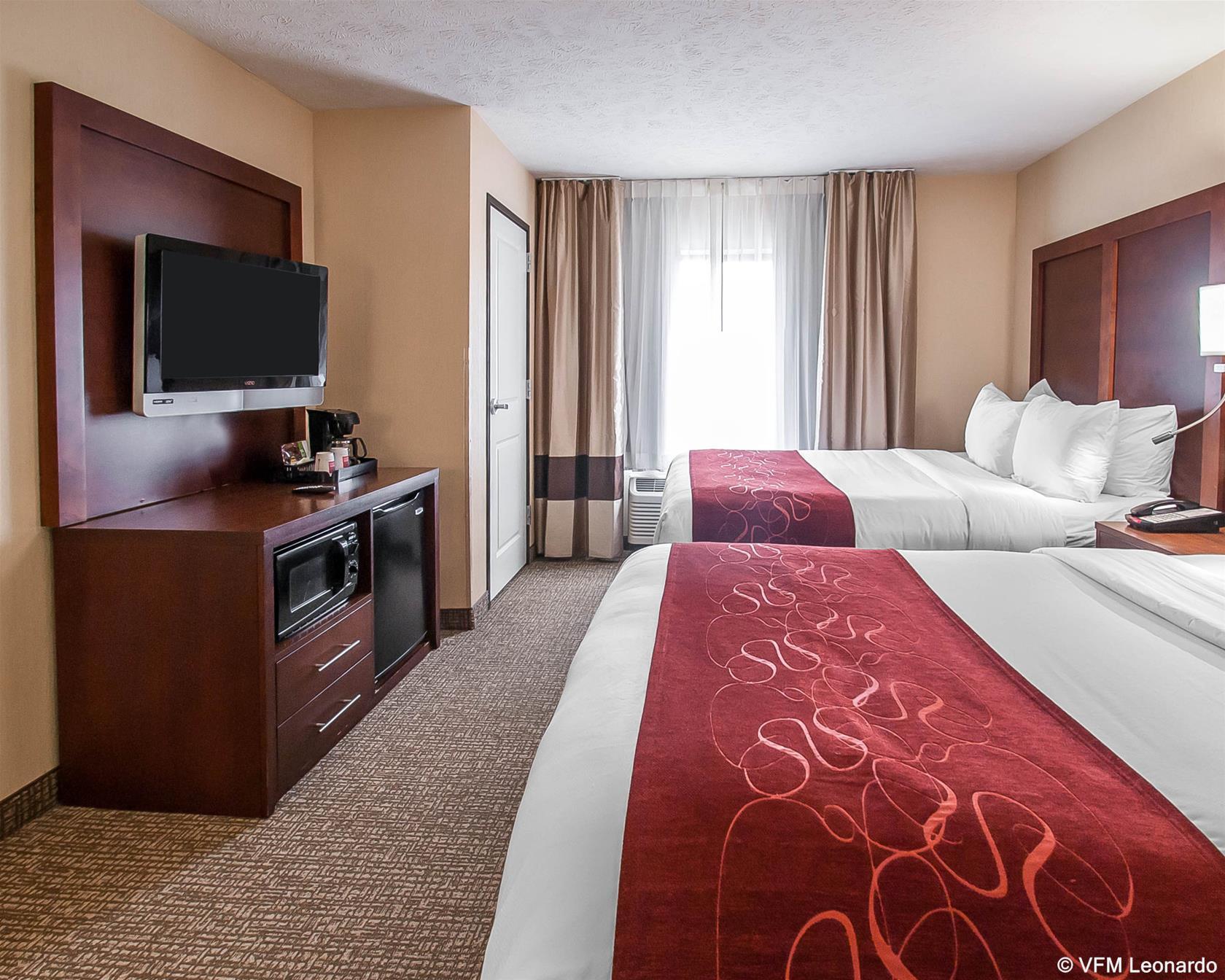 Comfort Suites Speedway - Kansas City Eksteriør billede
