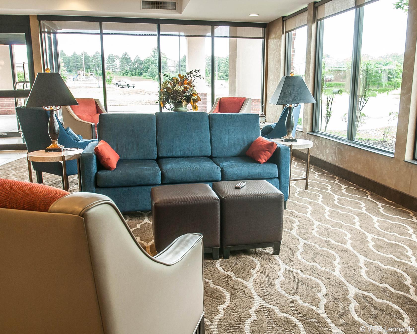 Comfort Suites Speedway - Kansas City Eksteriør billede